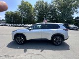 Used 2024 Nissan Rogue SV image 6
