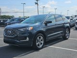 Certified 2022 Ford Edge SEL w/ Convenience Package image 3