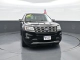 Used 2017 Ford Explorer XLT w/ Equipment Group 202A image 2