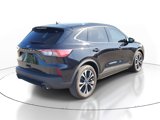 Used 2022 Ford Escape SE w/ SE Sport Appearance Package image 4