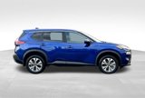 Used 2023 Nissan Rogue SV image 6