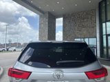 Used 2017 Toyota Highlander LE image 4
