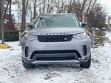 New 2025 Land Rover Discovery Dynamic SE image 2