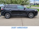 Used 2021 Jeep Cherokee Latitude Lux image 2