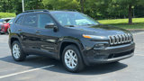 Used 2016 Jeep Cherokee Sport image 2
