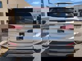 Used 2019 Hyundai Santa Fe SE image 5