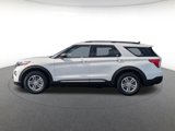 Used 2023 Ford Explorer XLT w/ Equipment Group 202A image 4