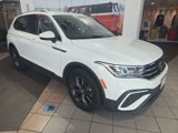 Certified 2022 Volkswagen Tiguan SE image 2