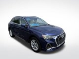 Used 2022 Audi Q3 2.0T Premium Plus w/ Premium Plus Package image 3