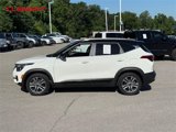 Used 2022 Kia Seltos S image 2
