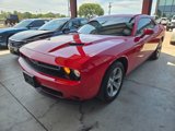 Used 2022 Dodge Challenger SXT image 2