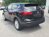 Used 2018 Nissan Rogue Sport SL image 3
