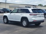 Used 2024 Jeep Grand Cherokee Laredo w/ Trailer Tow Package image 4