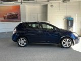 Used 2009 Pontiac Vibe w/ Preferred Package image 2