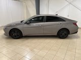 Used 2023 Hyundai Elantra SEL w/ Preferred Accessory Package image 2