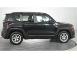 Used 2021 Jeep Renegade Latitude image 3