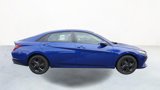 Used 2021 Hyundai Elantra SEL w/ Cargo Package image 2