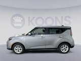 Used 2024 Kia Soul LX w/ Option Group 015 image 2