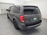 Used 2019 Dodge Grand Caravan SE image 5