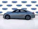Used 2011 Toyota Camry SE image 5