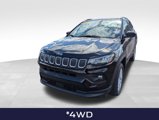 Used 2022 Jeep Compass Latitude image 2