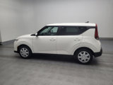 Used 2021 Kia Soul LX image 3