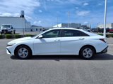 Used 2025 Hyundai Elantra SE w/ Cargo Package image 2