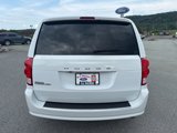 Used 2019 Dodge Grand Caravan SE image 4