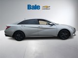 Used 2023 Hyundai Elantra SEL image 2