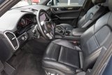 Used 2019 Porsche Cayenne image 2