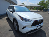 Used 2022 Toyota Highlander Platinum image 5