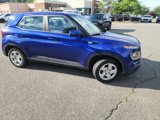 Used 2020 Hyundai Venue SE image 3