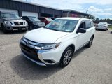Used 2016 Mitsubishi Outlander SE image 2
