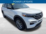Used 2022 Ford Explorer XLT w/ Equipment Group 202A image 2