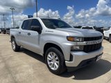 Used 2020 Chevrolet Silverado 1500 Custom w/ Custom Value Package image 2