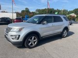 Used 2016 Ford Explorer XLT image 2
