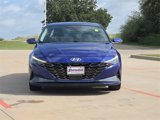 Used 2023 Hyundai Elantra Limited image 2