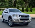 Used 2010 Ford Explorer Eddie Bauer image 4
