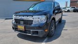 Used 2022 Ford Maverick Lariat w/ Lariat Luxury Package image 2