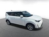 Used 2024 Kia Soul LX w/ Option Group 015 image 2