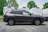 Used 2022 Jeep Cherokee Latitude Lux image 3