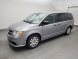 Used 2019 Dodge Grand Caravan SE w/ UConnect Hands-Free Group image 2