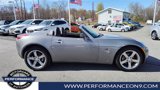 Used 2008 Pontiac Solstice Convertible w/ Preferred Package image 2