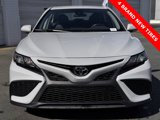 Used 2023 Toyota Camry SE image 3