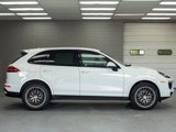 Used 2017 Porsche Cayenne Platinum Edition w/ Premium Package Plus (PJX) image 3