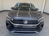 Used 2024 Volkswagen Taos SE w/ Panoramic Sunroof Package image 6