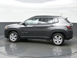 Used 2022 Jeep Compass Latitude w/ Convenience Group image 3