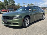 Used 2019 Dodge Charger SXT image 2