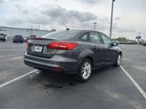 Used 2017 Ford Focus SE image 5