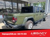 Used 2023 Jeep Gladiator Sport image 3